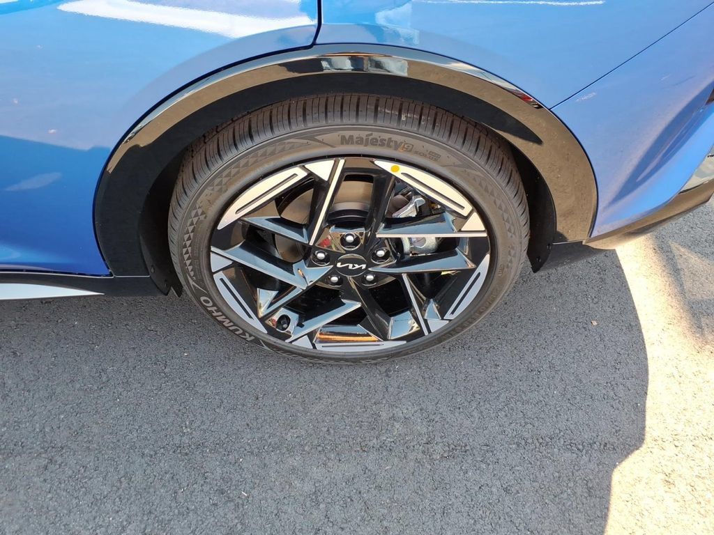 New 2026 Kia K4 GT-Line Turbo FWD image 6