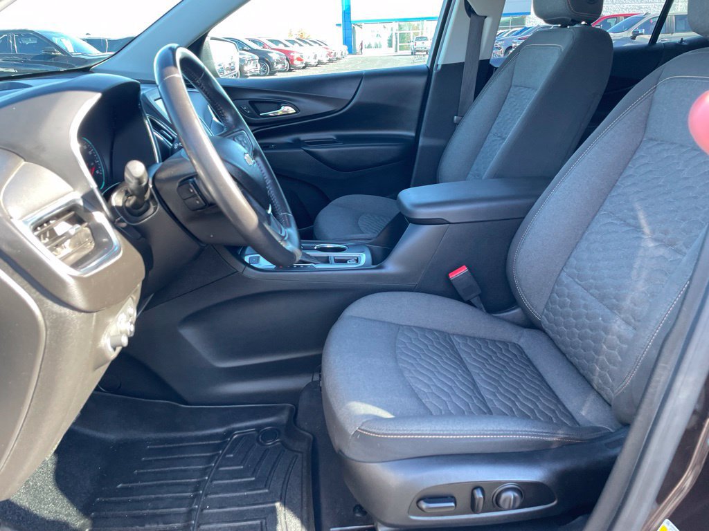 Used 2020 Chevrolet Equinox LT AWD/4WD image 9