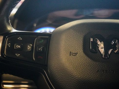 Used 2022 RAM 1500 Limited AWD/4WD image 17