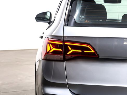 Used 2024 Volkswagen Taos S image 15