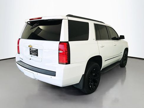 Used 2019 Chevrolet Tahoe LT w/ Luxury Package AWD/4WD image 7
