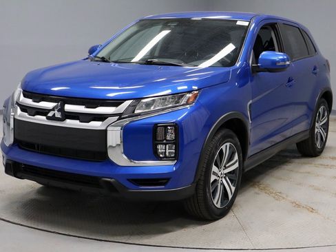 Used 2025 Mitsubishi Outlander Sport SE image 7