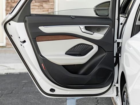 New 2026 Audi A6 Premium Plus image 26