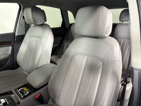 Used 2019 Audi Q5 2.0T Premium AWD/4WD image 13