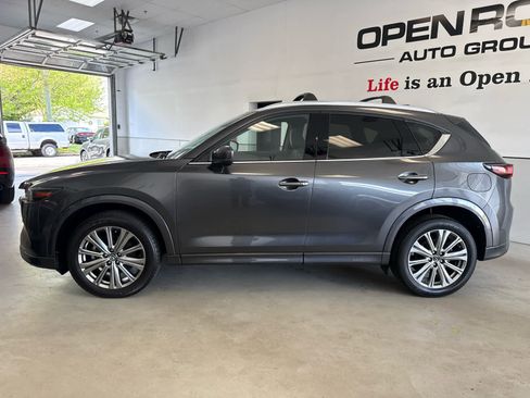 Certified 2023 MAZDA CX-5 Signature AWD/4WD image 3