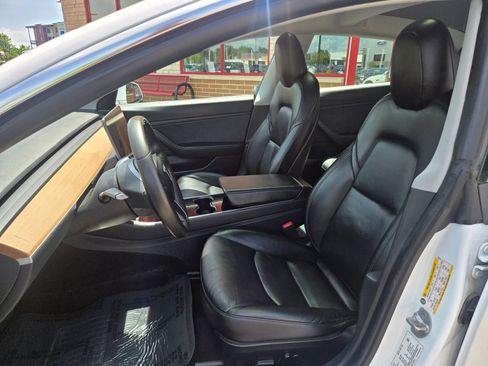 Used 2020 Tesla Model 3 Long Range AWD/4WD image 13