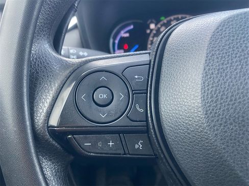 Used 2023 Toyota RAV4 LE image 19