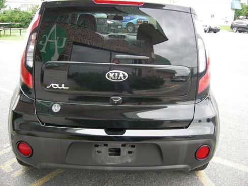 Used 2019 Kia Soul image 5