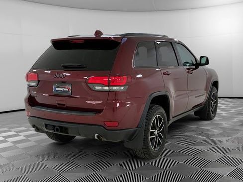 Used 2018 Jeep Grand Cherokee Trailhawk w/ Trailhawk Luxury Group image 3