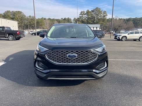Used 2024 Ford Edge SEL image 3