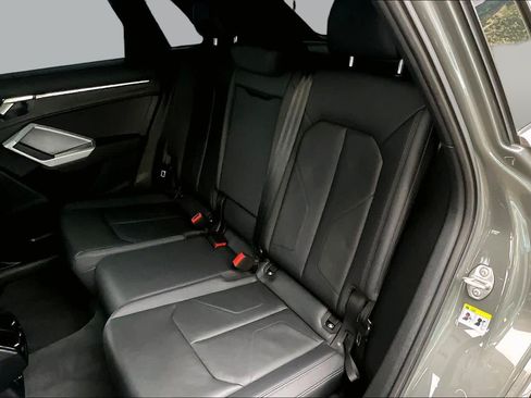 Certified 2024 Audi Q3 2.0T Premium AWD/4WD image 21