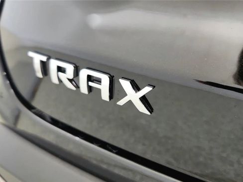 New 2026 Chevrolet Trax ACTIV w/ Driver Confidence Package image 17