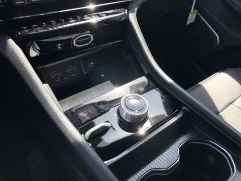 New 2026 Jeep Grand Cherokee L Limited image 20