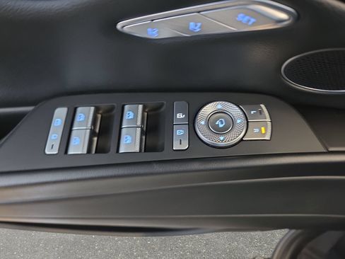 Used 2023 Genesis G80 2.5T AWD/4WD image 26