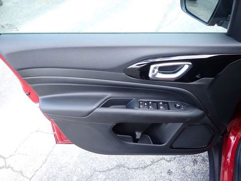 New 2026 Jeep Compass Limited image 15