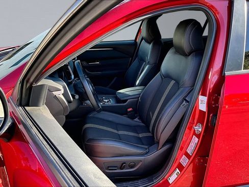 Used 2025 MAZDA CX-50 AWD 2.5 S w/ Premium Package image 3