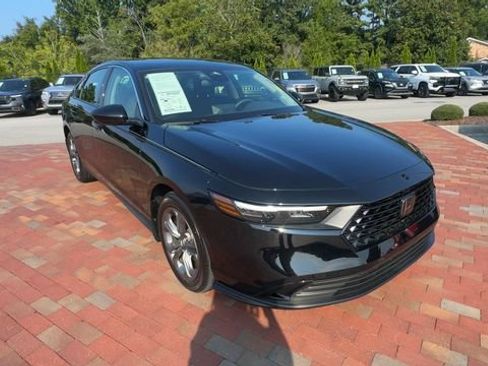 Certified 2024 Honda Accord EX image 5