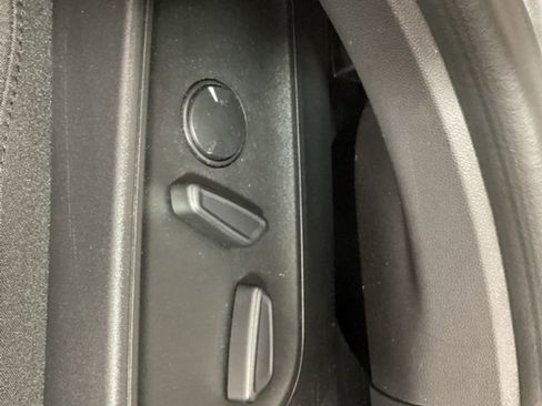 Used 2023 Ford Escape Active image 14