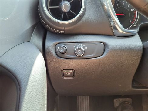 New 2025 Chevrolet Blazer LT image 26