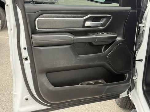 Used 2021 RAM 1500 Big Horn AWD/4WD image 32
