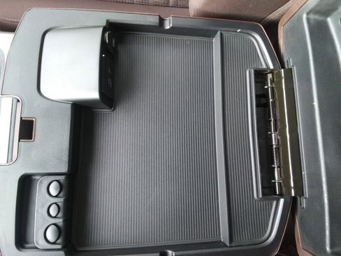 Used 2017 RAM 1500 Big Horn image 15