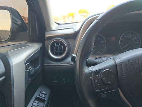 Used 2018 Toyota RAV4 XLE w/ Plus Extra Value Package image 23