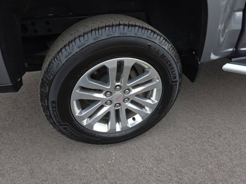 Used 2020 GMC Canyon SLT w/ Driver Alert Package image 8