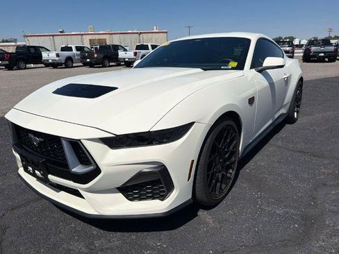 Certified 2025 Ford Mustang GT Premium w/ 60th Anniversary Package RWD image 4