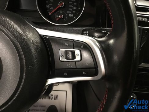 Used 2015 Volkswagen GTI SE w/ Lighting Package (SEL) image 46