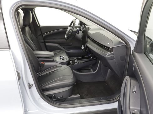 Used 2024 Ford Mustang Mach-E Premium AWD/4WD image 20