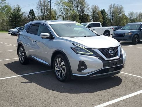 Used 2020 Nissan Murano SL w/ Moonroof Package AWD/4WD image 2