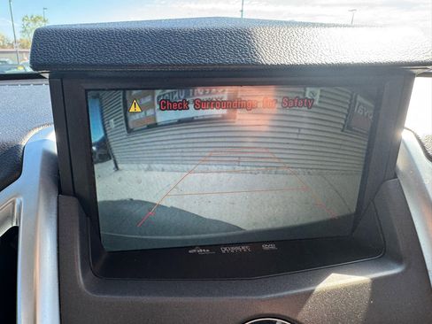 Used 2012 Cadillac SRX Luxury image 22