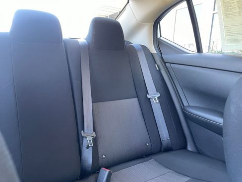 Used 2025 Nissan Sentra SV image 35