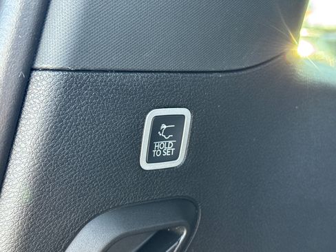 New 2026 Jeep Grand Wagoneer 4WD image 15