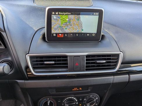 Used 2016 MAZDA MAZDA3 i Sport w/ Preferred Equipment Package image 7