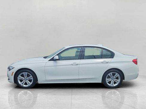 Used 2016 BMW 328i xDrive Sedan AWD/4WD image 5
