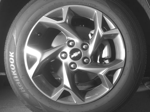 Used 2025 Chevrolet Trax LT w/ LT Convenience Package FWD image 13