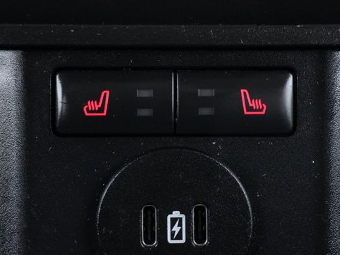 Used 2023 Ford F250 Lariat w/ Black Appearance Package image 38