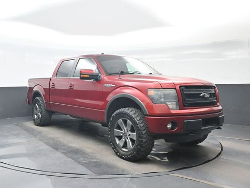 Used 2014 Ford F150 FX4 w/ Equipment Group 402A Luxury AWD/4WD image 9