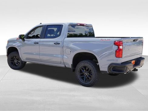 Certified 2024 Chevrolet Silverado 1500 LT Trail Boss AWD/4WD image 8
