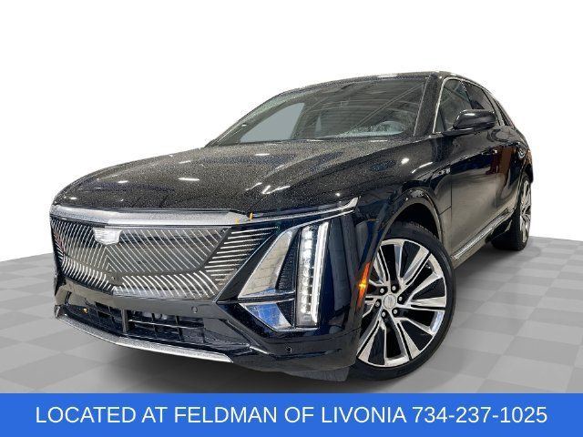 Used 2024 Cadillac Lyriq Luxury w/ LPO, Floor Liner Package AWD/4WD image 1