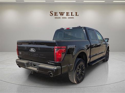 New 2025 Ford F150 XLT w/ Equipment Group 302A MID image 4