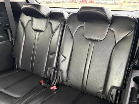 Used 2022 Kia Sorento SX image 40