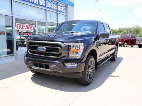 Used 2022 Ford F150 XLT w/ Equipment Group 302A High AWD/4WD image 6
