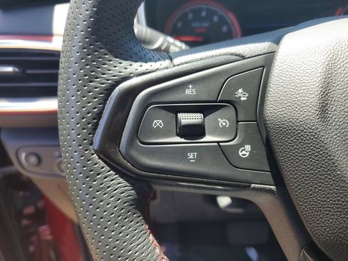 Used 2023 Chevrolet TrailBlazer RS w/ Sun and Liftgate Package FWD image 32