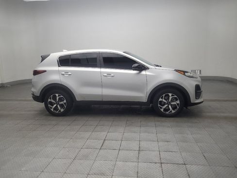 Used 2020 Kia Sportage LX FWD image 11