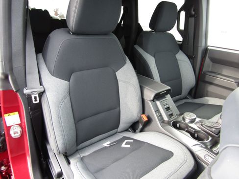 New 2025 Ford Bronco Big Bend image 6