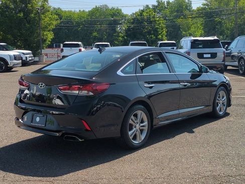 Used 2018 Hyundai Sonata SEL w/ Cargo Package FWD image 3
