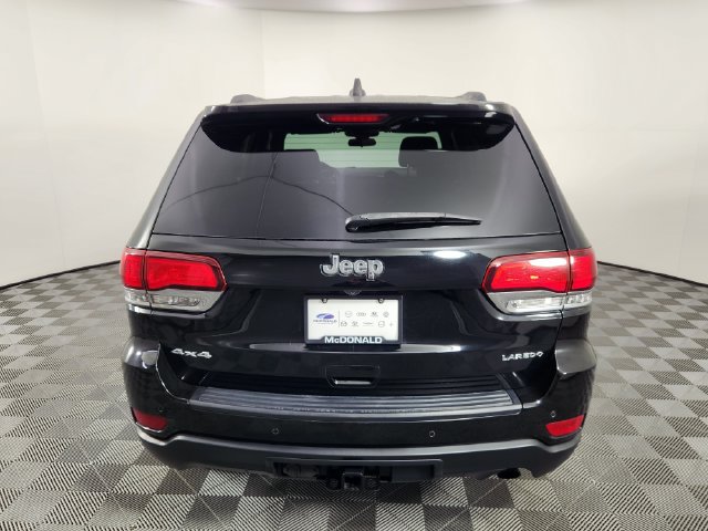 Used 2020 Jeep Grand Cherokee Laredo AWD/4WD image 4