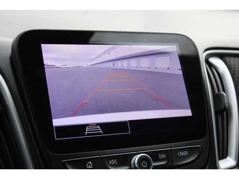 Used 2024 Chevrolet Malibu LT image 23